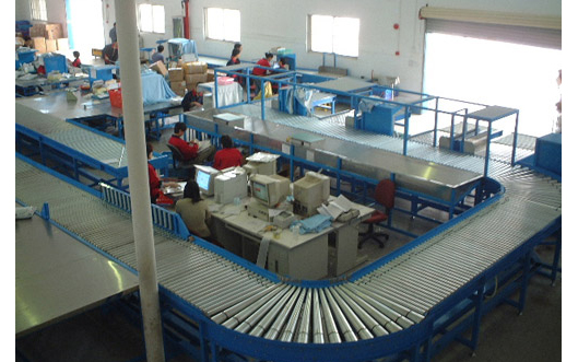 不銹鋼滾筒輸送機(jī)